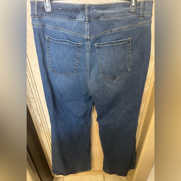 Lane Bryant Blue Dark Wash High Rise Tighter Tummy Flare Jeans Women's 18 READ - Picture 2 of 16